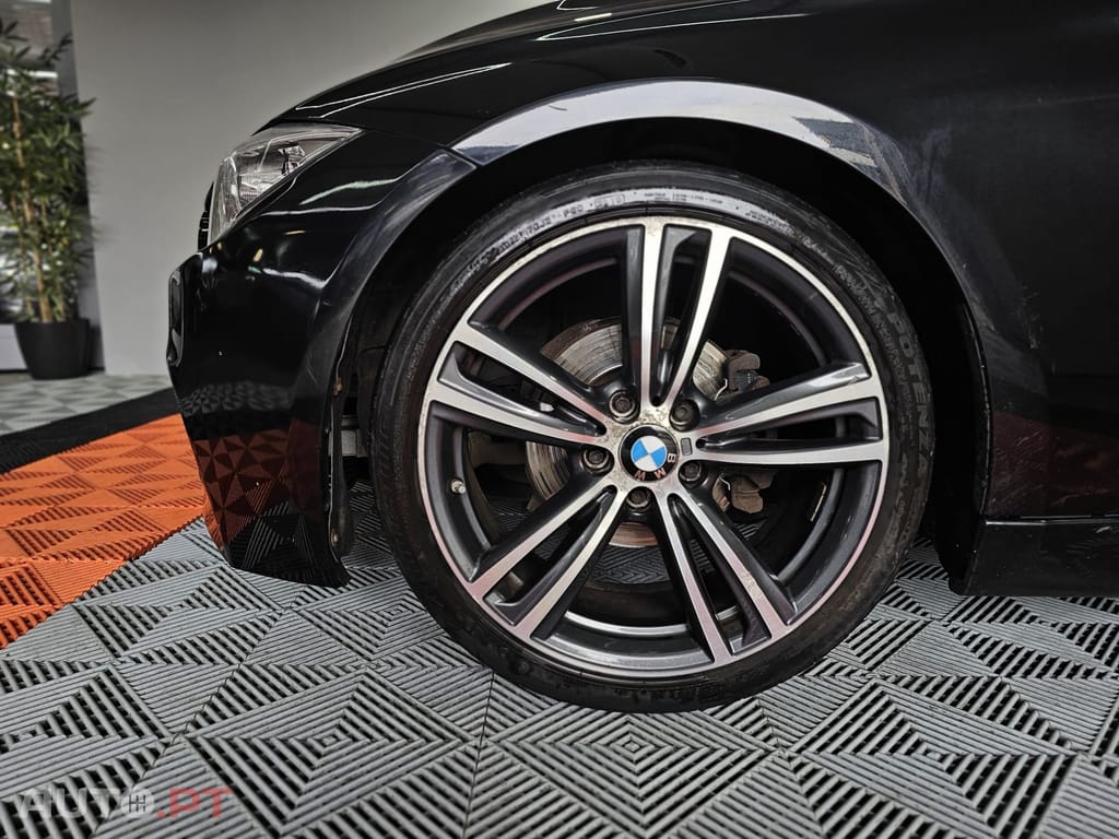 BMW 320 d Pack M Auto