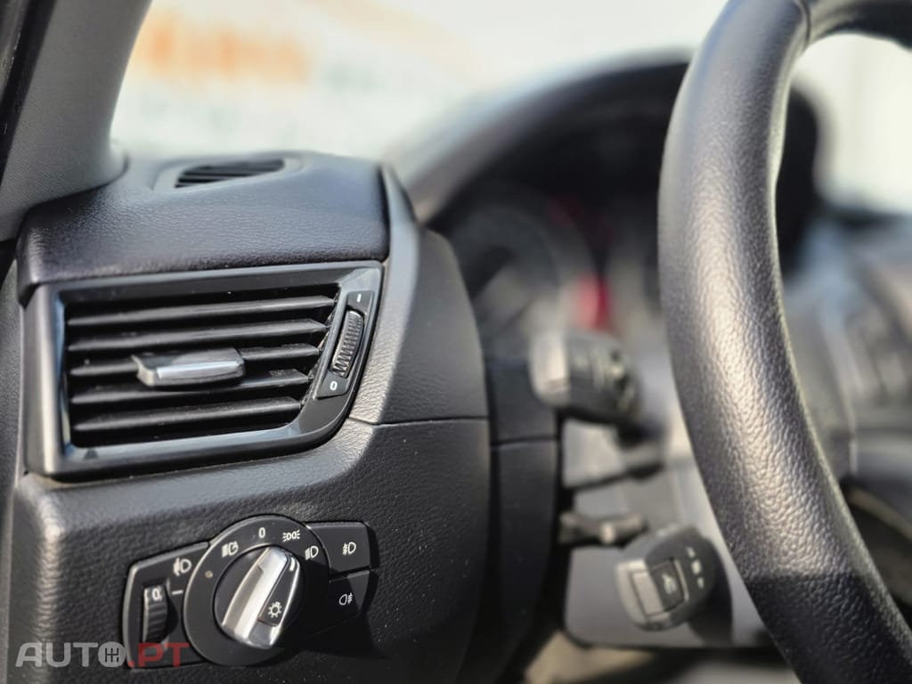 BMW X1 16 d sDrive Line xLine