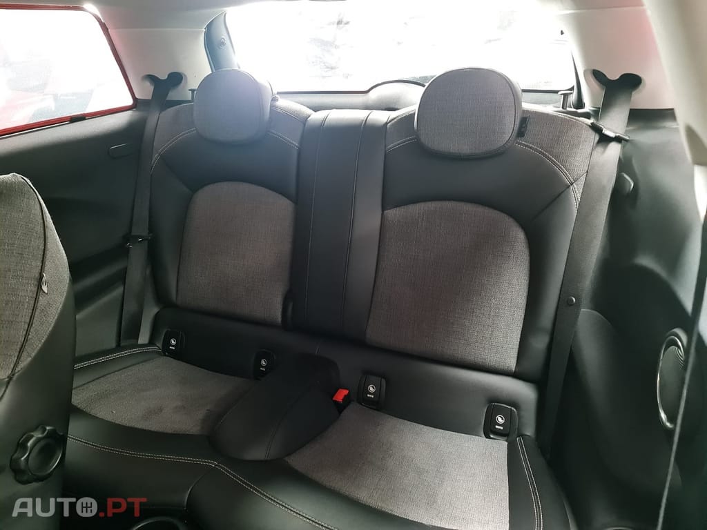 MINI Cooper D