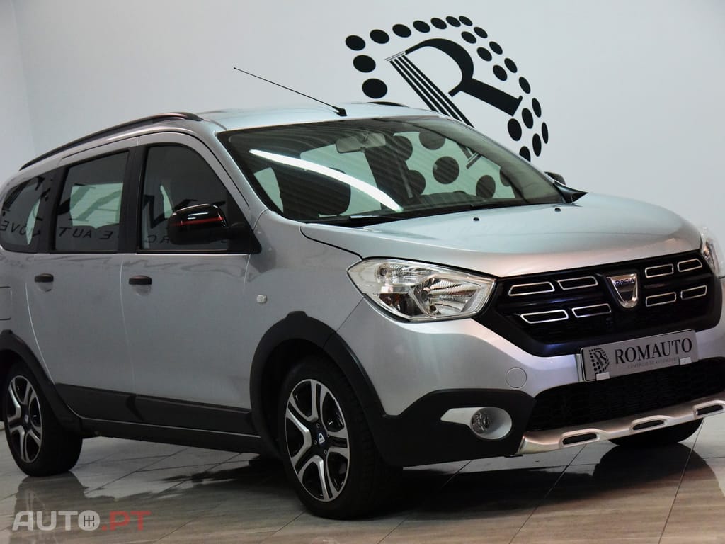 Dacia Lodgy 1.5 Blue dCi Stepway 7L
