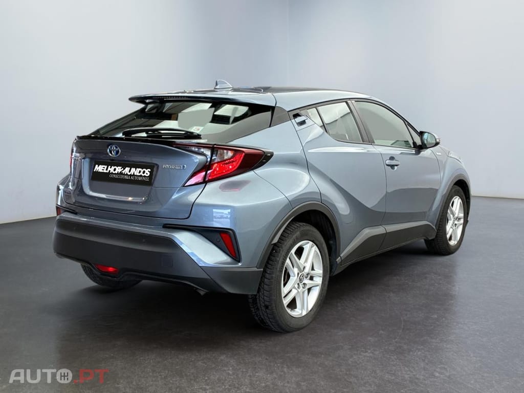 Toyota C-HR 1.8 Hybrid Dynamic Business