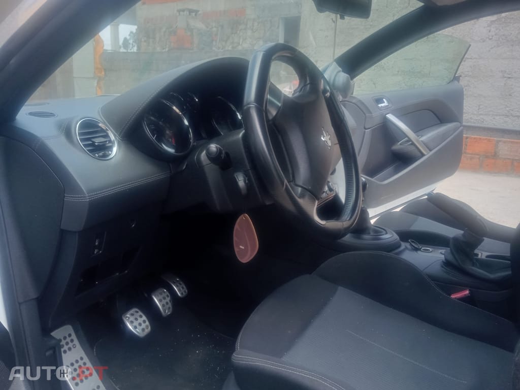 Peugeot RCZ 1.6