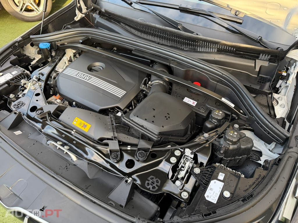 BMW X1 xDrive25e Pack Desportivo M