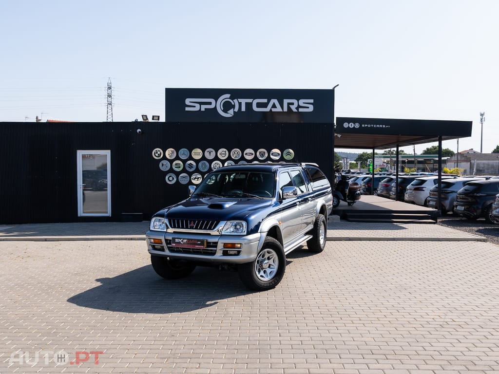 Mitsubishi L200 2.5 TD Strakar Sport CD