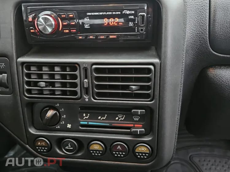 Peugeot 106 1.1 XR