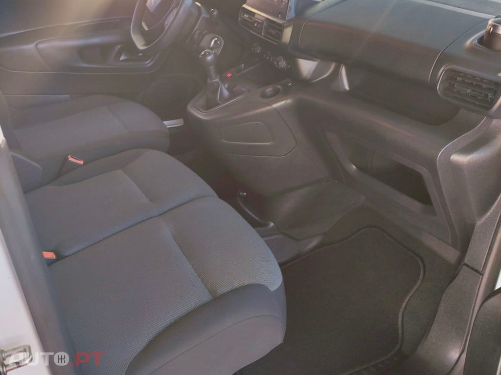 Peugeot Partner 1.5 BlueHDi Pro Standard