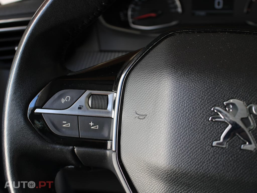 Peugeot 208 1.2 PureTech Allure