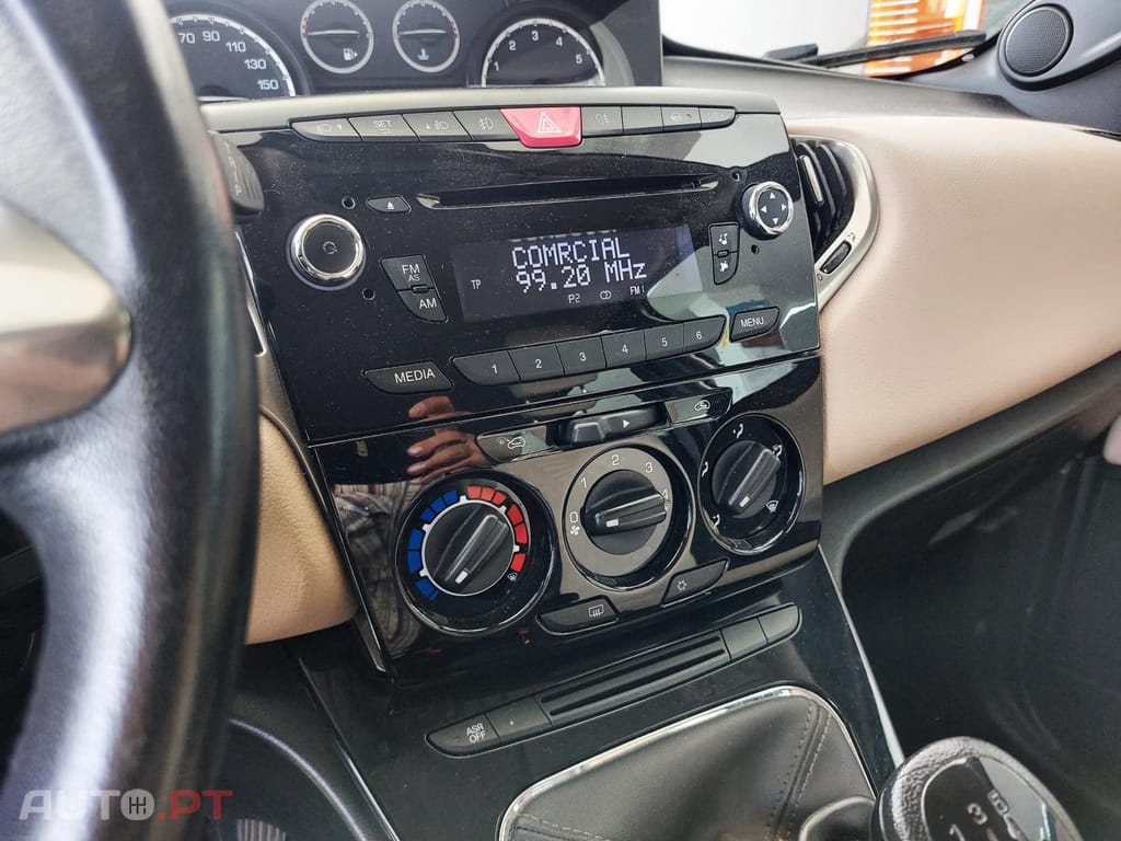 Lancia Ypsilon 1.2 S&S Fashion