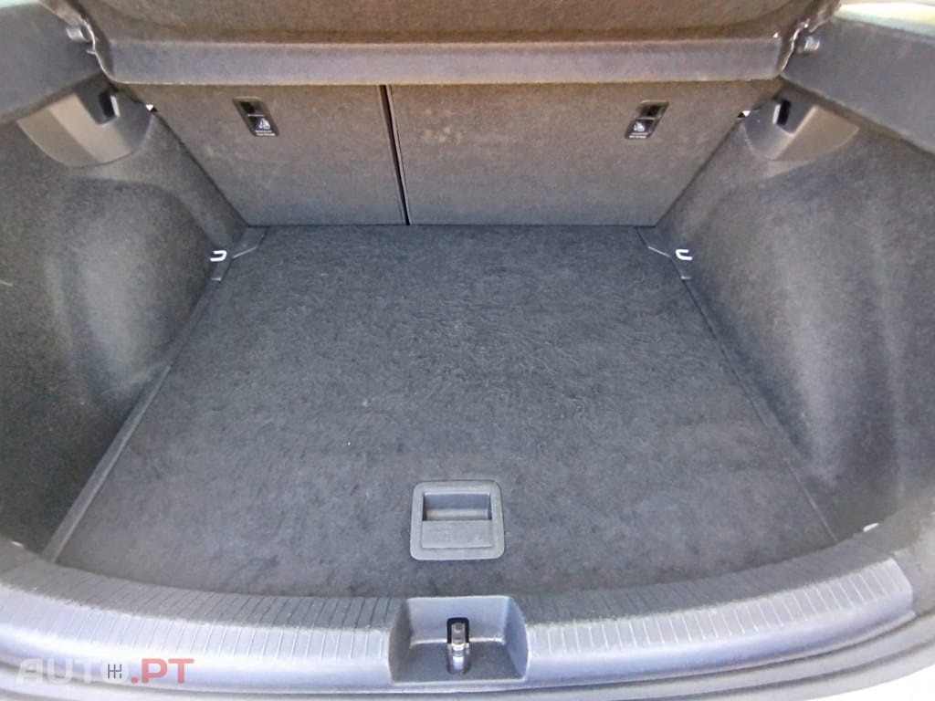Volkswagen Taigo 1.0 TSI Urban DSG