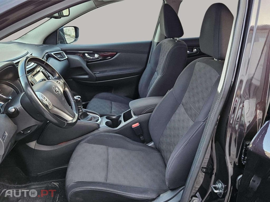 Nissan Qashqai 1.5 dCi Tekna J19
