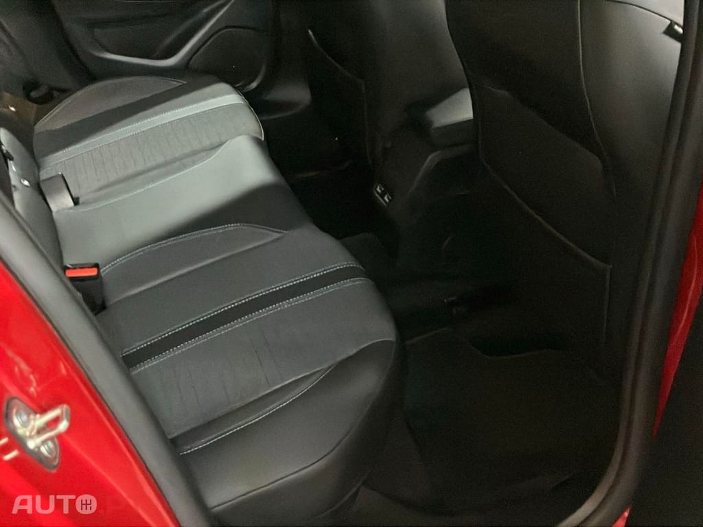 Peugeot 208 1.2 PureTech Allure
