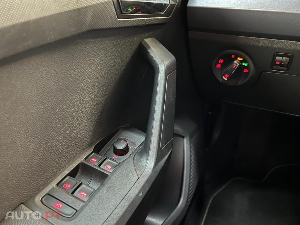 Seat Arona 1.0 TSI STYLE DSG 7v