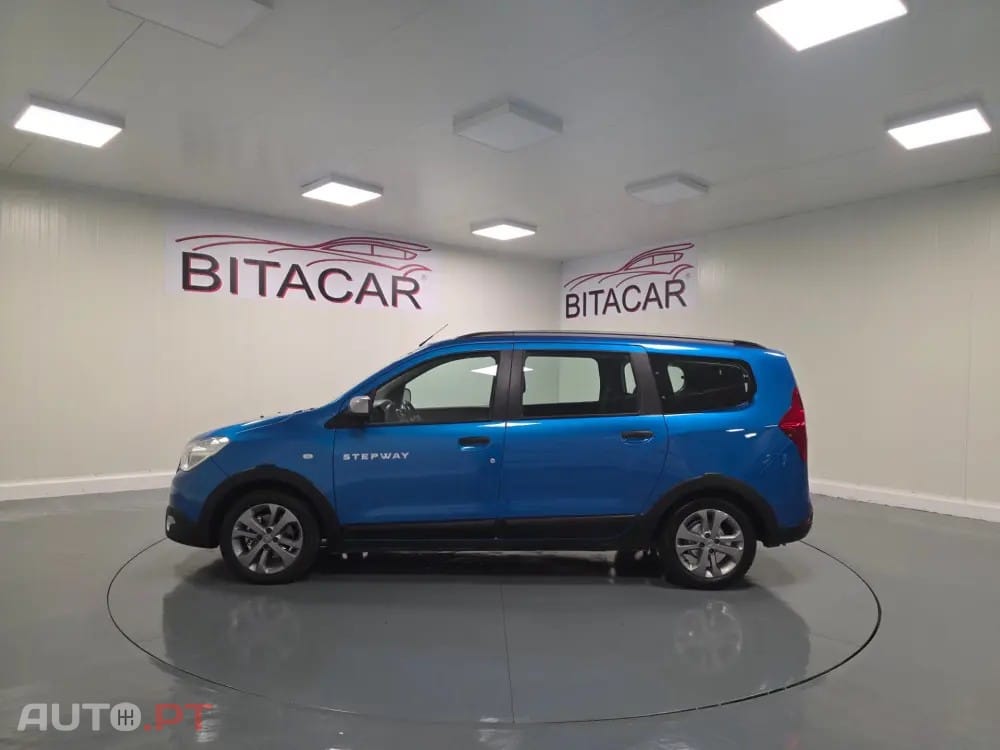 Dacia Lodgy 1.5 dCi Stepway 7L