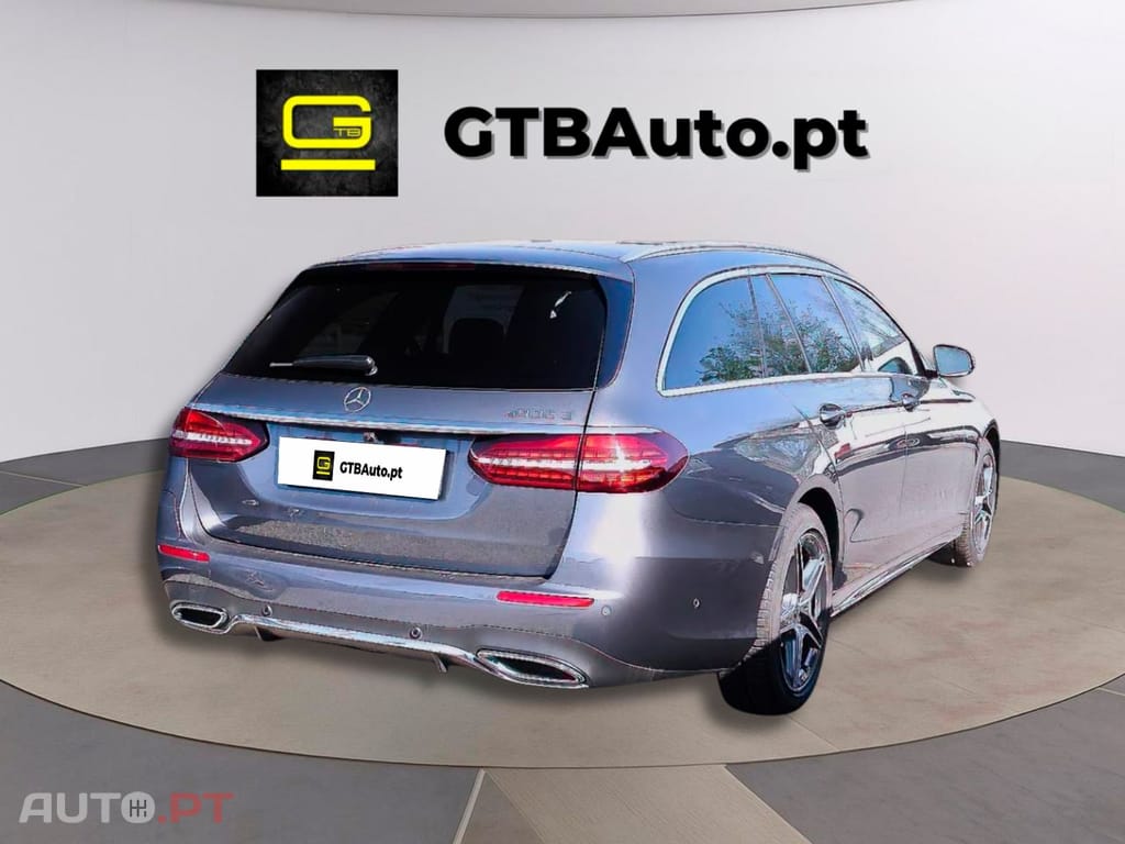 Mercedes-Benz E 300 I.V.A DEDUTIVEL  e T AMG