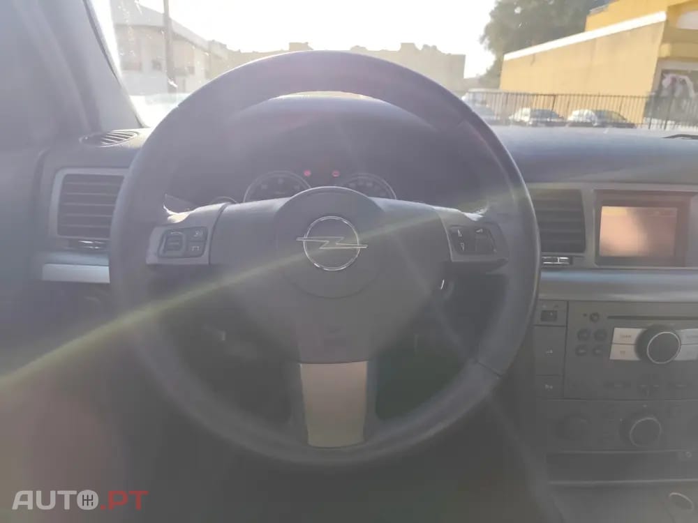 Opel Vectra 1.9 CDTi Executive