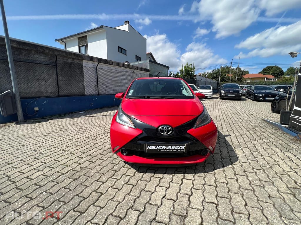 Toyota Aygo 1.0 X-Play+AC+X-Touch