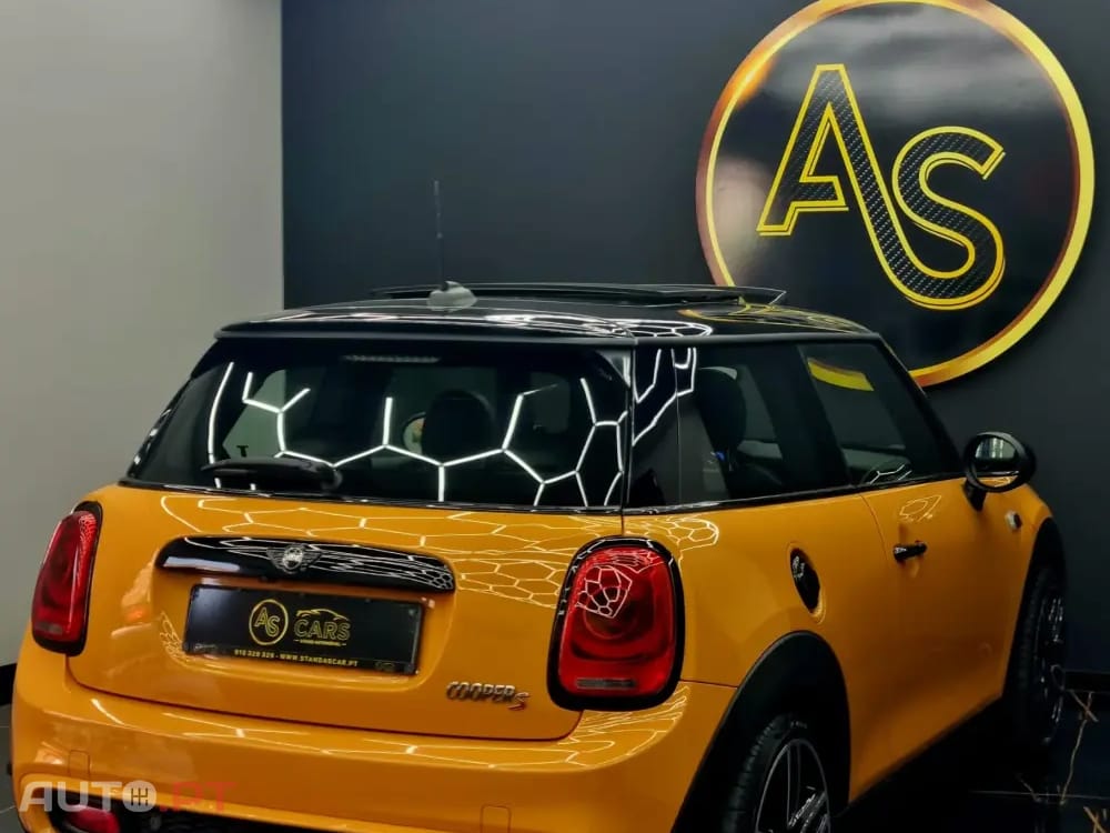 MINI Cooper Cooper S Auto Desportiva