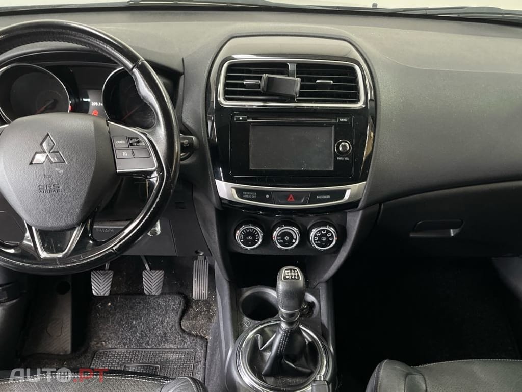Mitsubishi ASX 1.6 DI-D Instyle Connect Edition