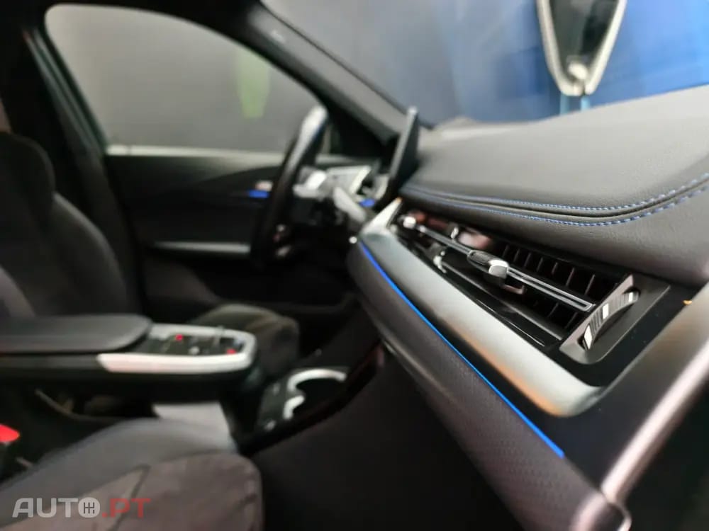 BMW iX1 xDrive30 Pack Desportivo M