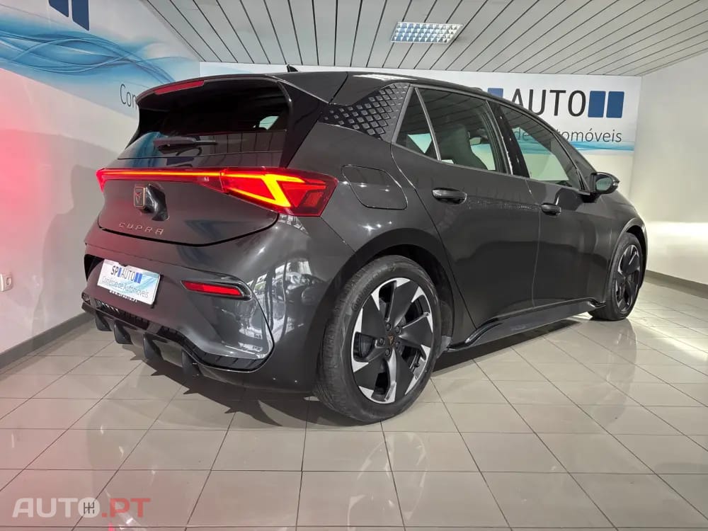 Cupra Born 59 kWh e-Boost