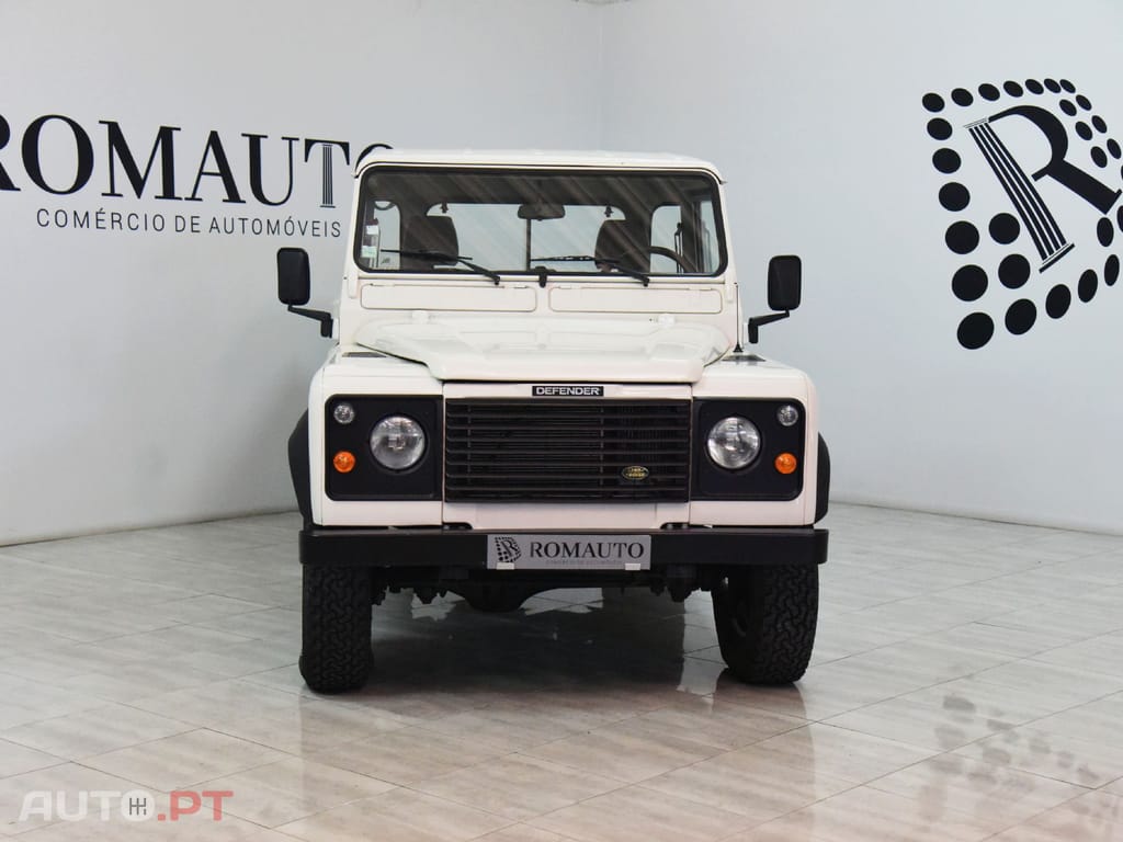 Land Rover Defender 110 PICK UP 2.5TDI 4x4