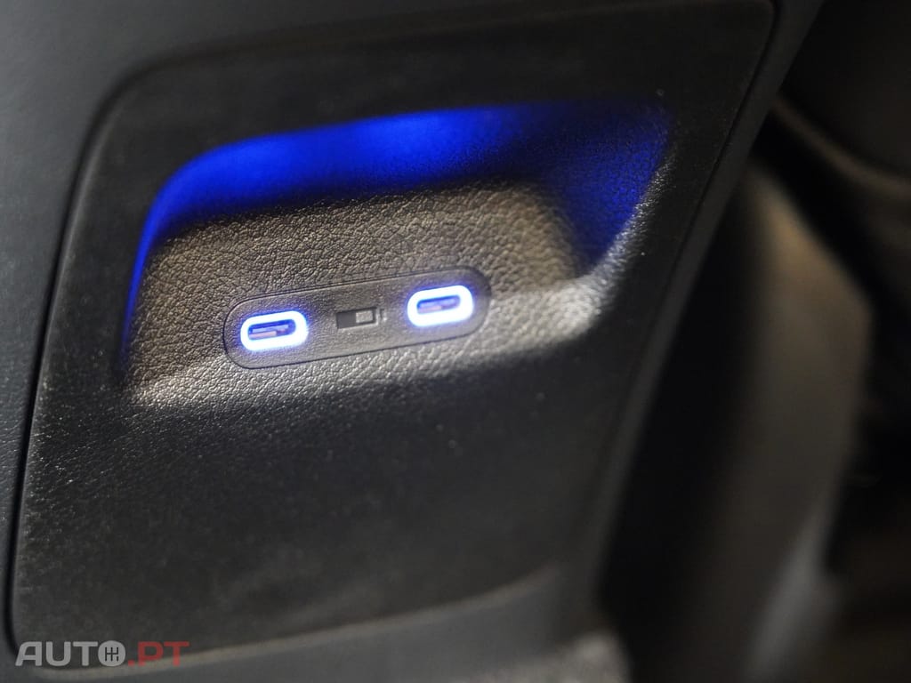 Mercedes-Benz CLA 250 com tecnologia EQ