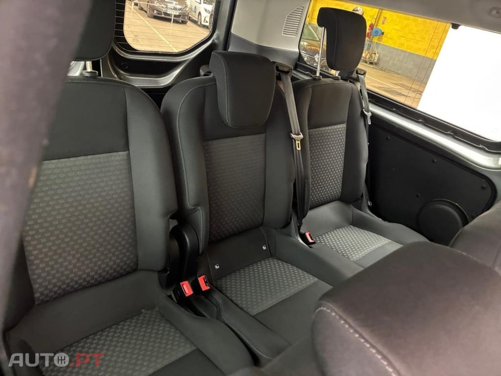 Ford Transit Custom 320 L2 2.0 EcoBlue H1 Trend Business