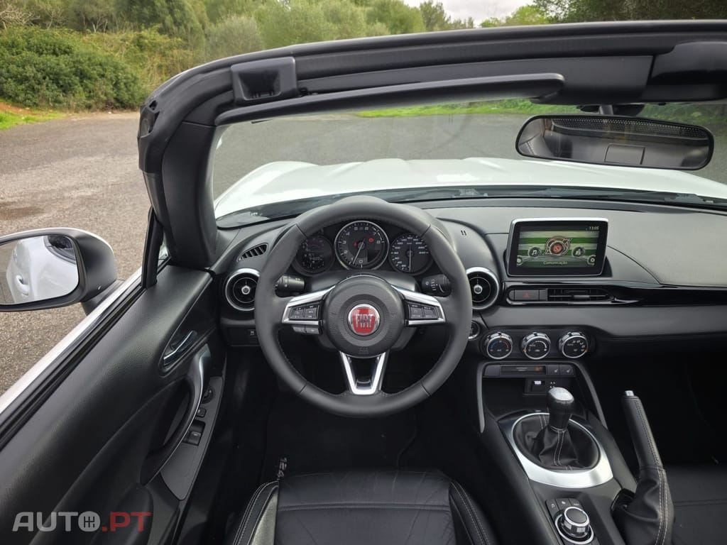 Fiat 124 Spider 1.4 MultiAir Turbo Lusso