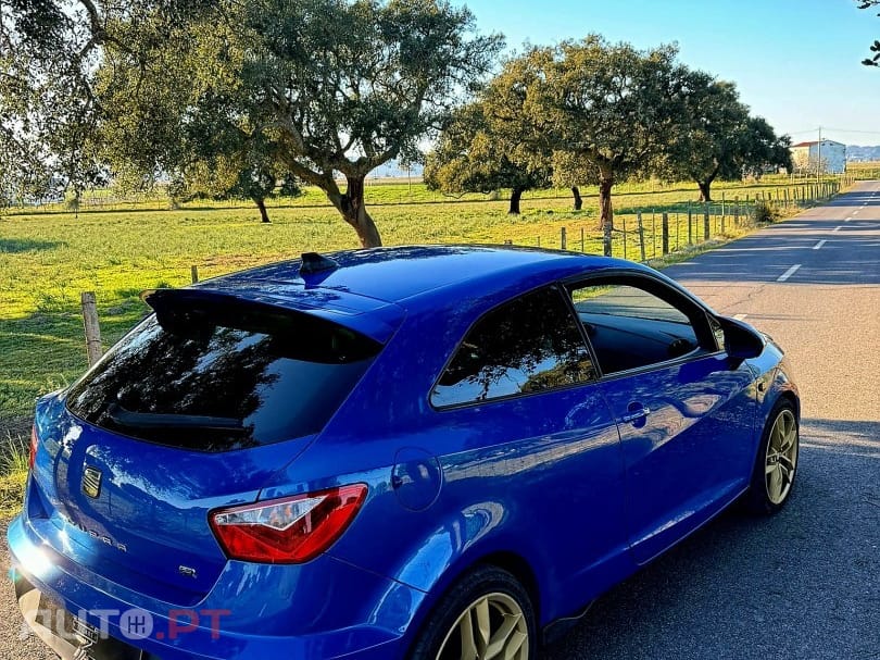 Seat Ibiza SC 1.4 TSI DSG Cupra