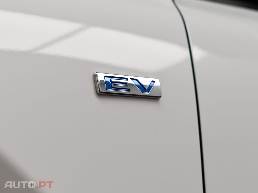 Mazda MX-30 e-SKYACTIV Advantage Industrial Vintage