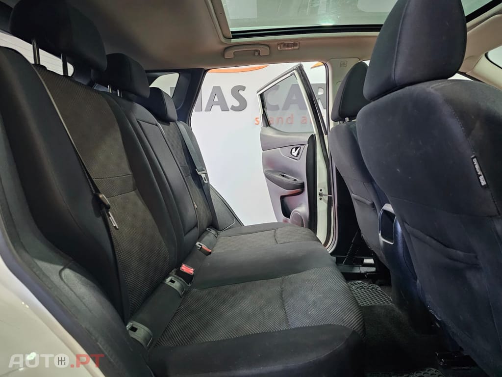 Nissan Qashqai 1.5 dCi N-Connecta