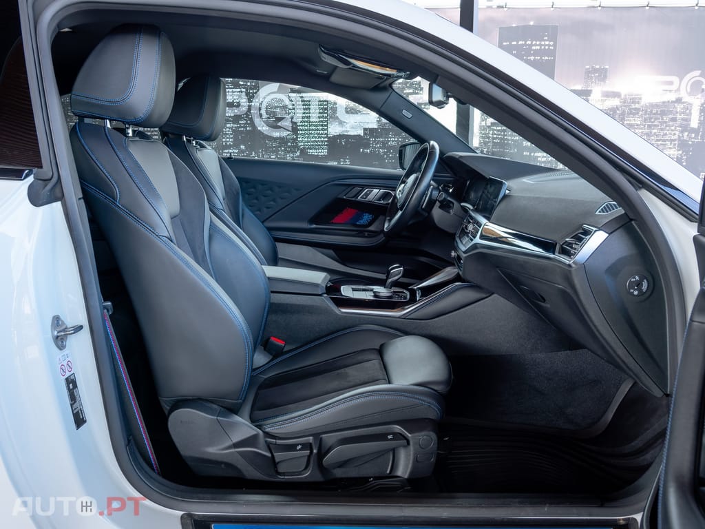 BMW 220 d Pack Desportivo M Auto