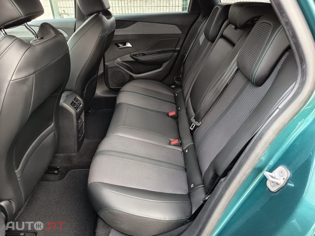 Peugeot 308 SW 1.6 Hybrid Allure e-EAT8