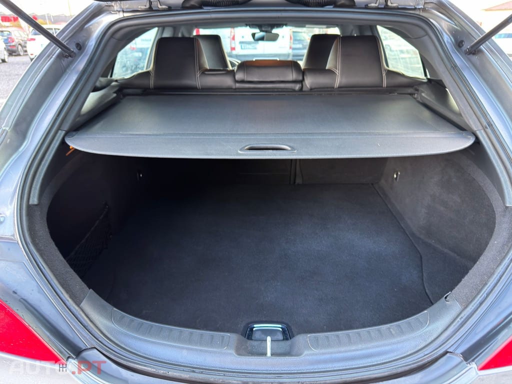Mercedes-Benz CLA 180 d Urban