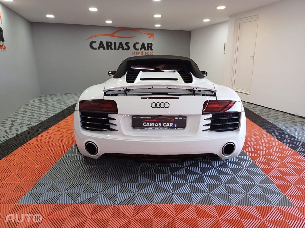 Audi R8 4.2 V8 quattro R tronic