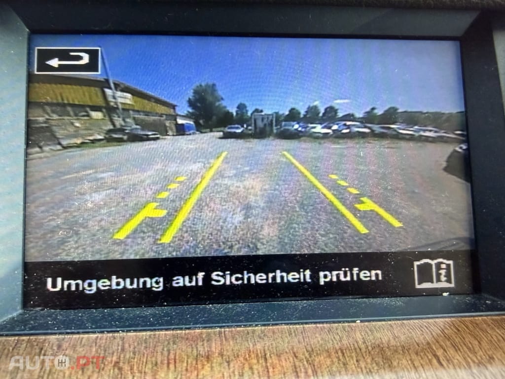 Land Rover Discovery 4 3.0 TD V6 HSE