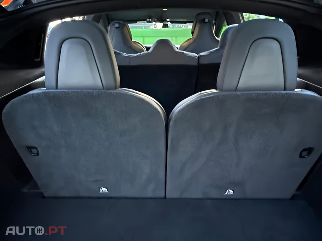 Tesla Model X 100D