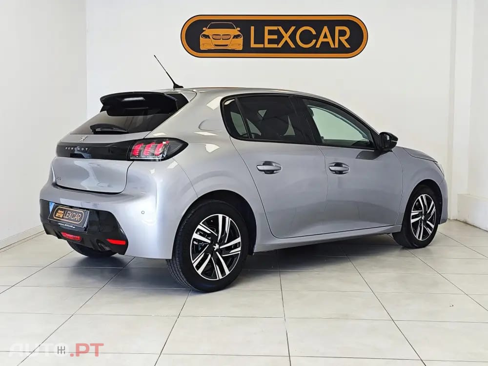 Peugeot 208 1.2 PureTech Allure Pack