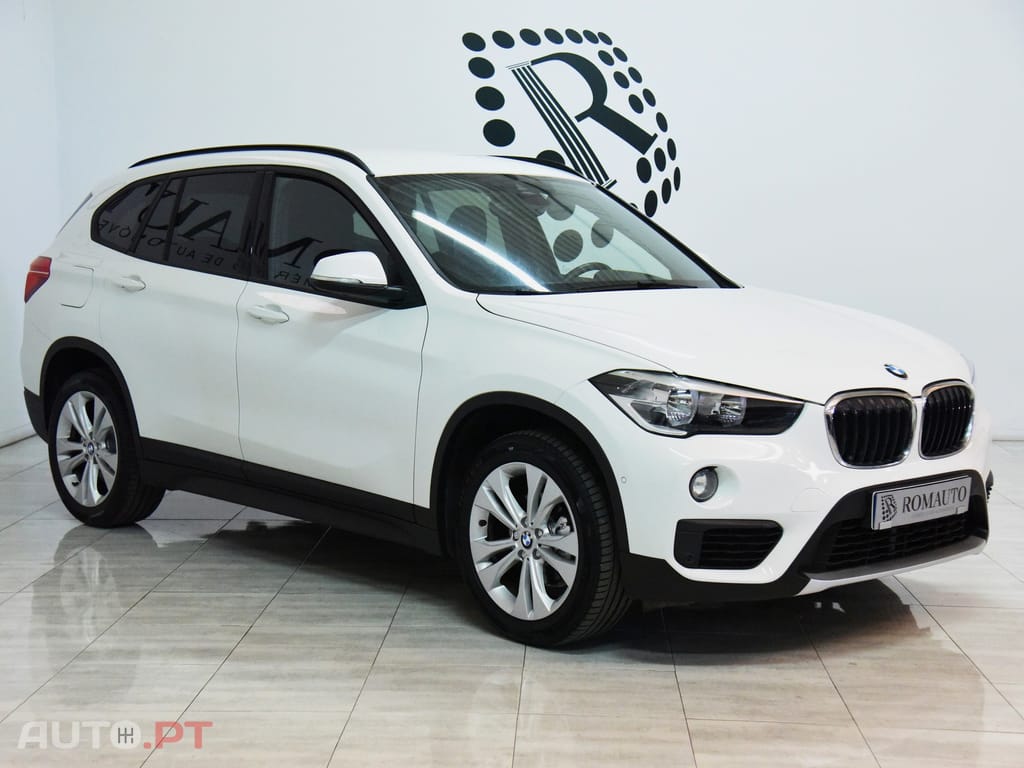 BMW X1 16 d sDrive Advantage — fotografia 4