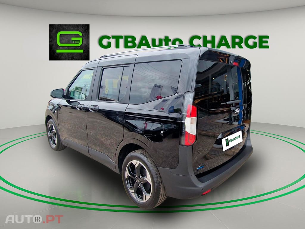 Ford Transit E-Tourneo Courier Titanium I.V.A DEDUTIVEL 