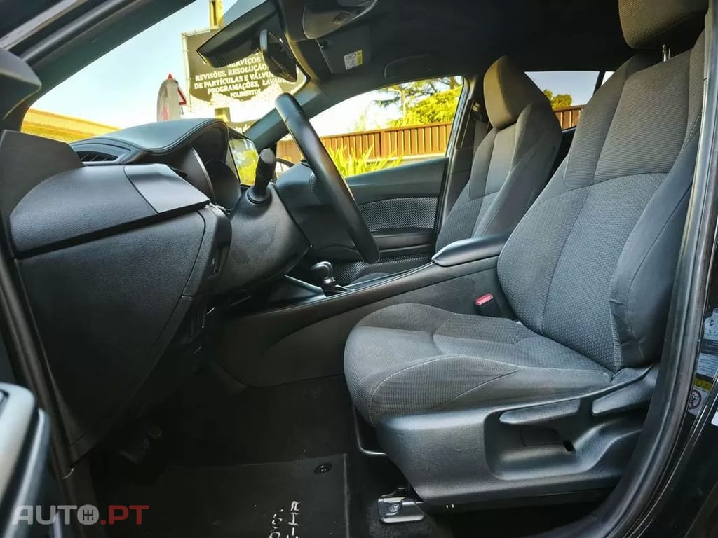 Toyota C-HR 1.8 HSD Comfort