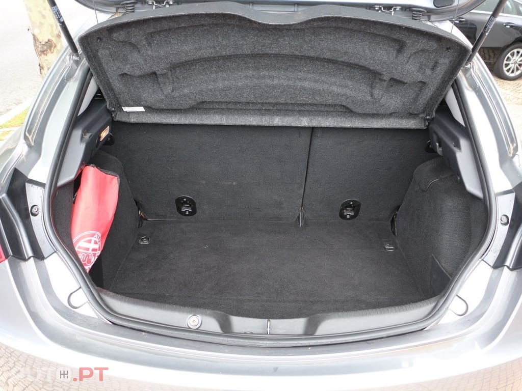 Alfa Romeo Giulietta 1.6 JTDm Super J18 TCT