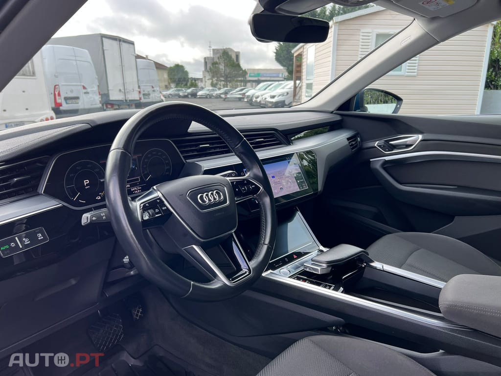 Audi E-Tron 55 quattro