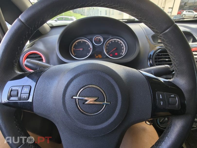 Opel Corsa 1.3 CDTi Black Edition