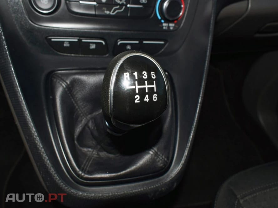 Ford Transit Connect 1.5 TDCi 220 L1 Trend