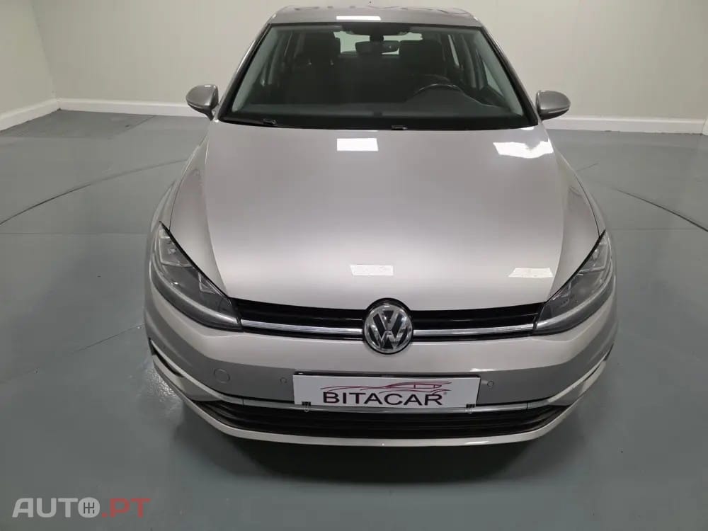 Volkswagen Golf 1.6 TDI CONFORTLINE