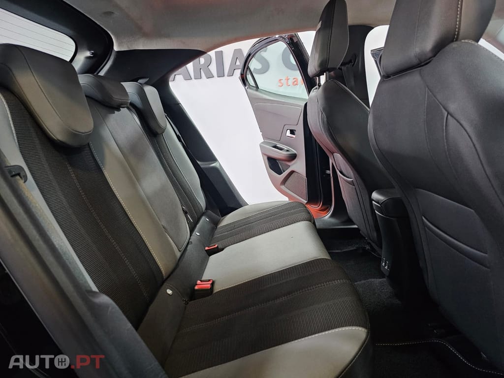 Opel Mokka 1.2 T Elegance AT