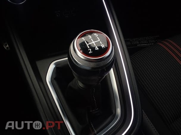 Renault Clio 1.0 TCe RS Line