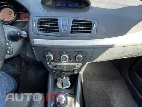 Renault Mégane 1.5 dCi Confort — fotografia 5