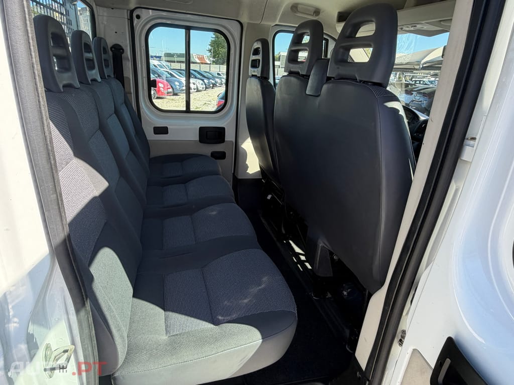 Peugeot Boxer 2.2HDI 7LUG c/AC